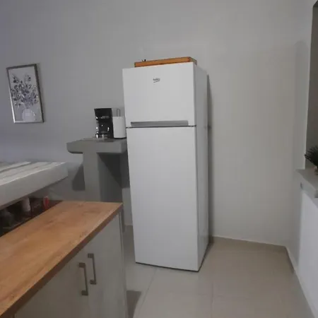 Areti Apartment *